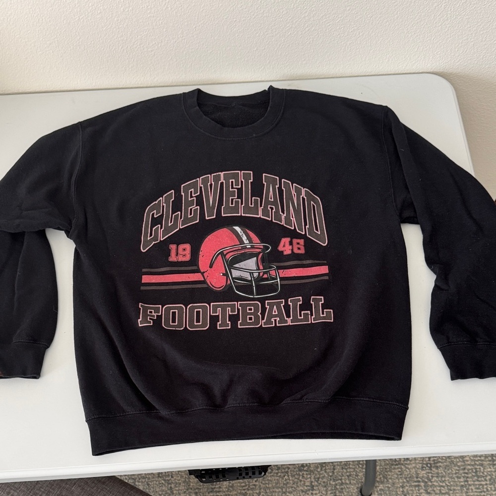 Gildan Black Cleveland Football Crewneck Sweater - Picture 3 of 5